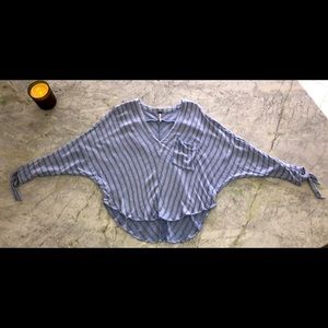 🛍Free People relaxed blouse